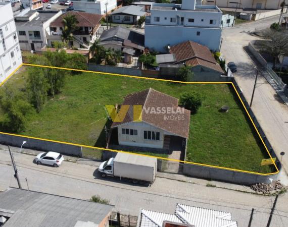 Terreno para venda no Bairro Canoas