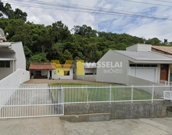 Casa para venda no Loteamento Tucano