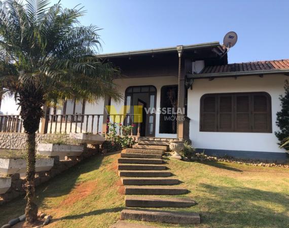 Casa de Alvenaria à Venda - Presidente Getúlio