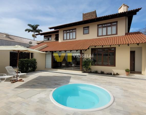 Casa de alto padrão para venda no Bairro Sumaré