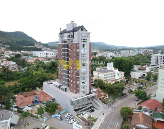 Apartamento no Edifício Europa Residence