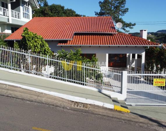 Casa para venda no Bairro Laranjeiras